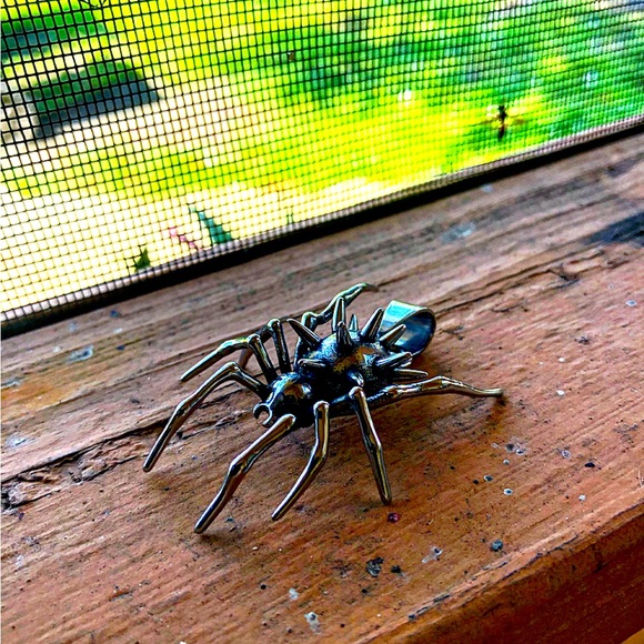 HP Steel Spiked Spider 🕷️ *HALLOWEEN SPECIAL* - Picture 2 of 7